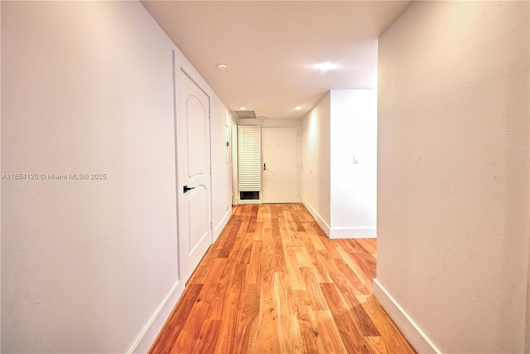 For Sale: $1,149,000 (2 beds, 2 baths, 1790 Square Feet)