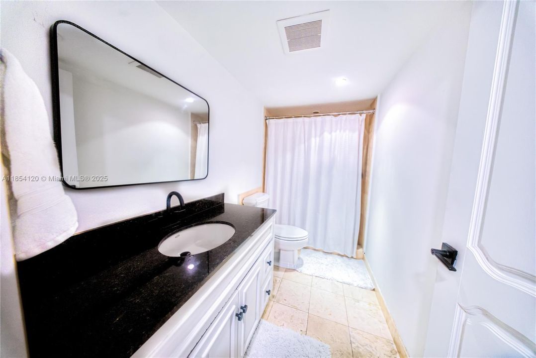 For Sale: $1,149,000 (2 beds, 2 baths, 1790 Square Feet)