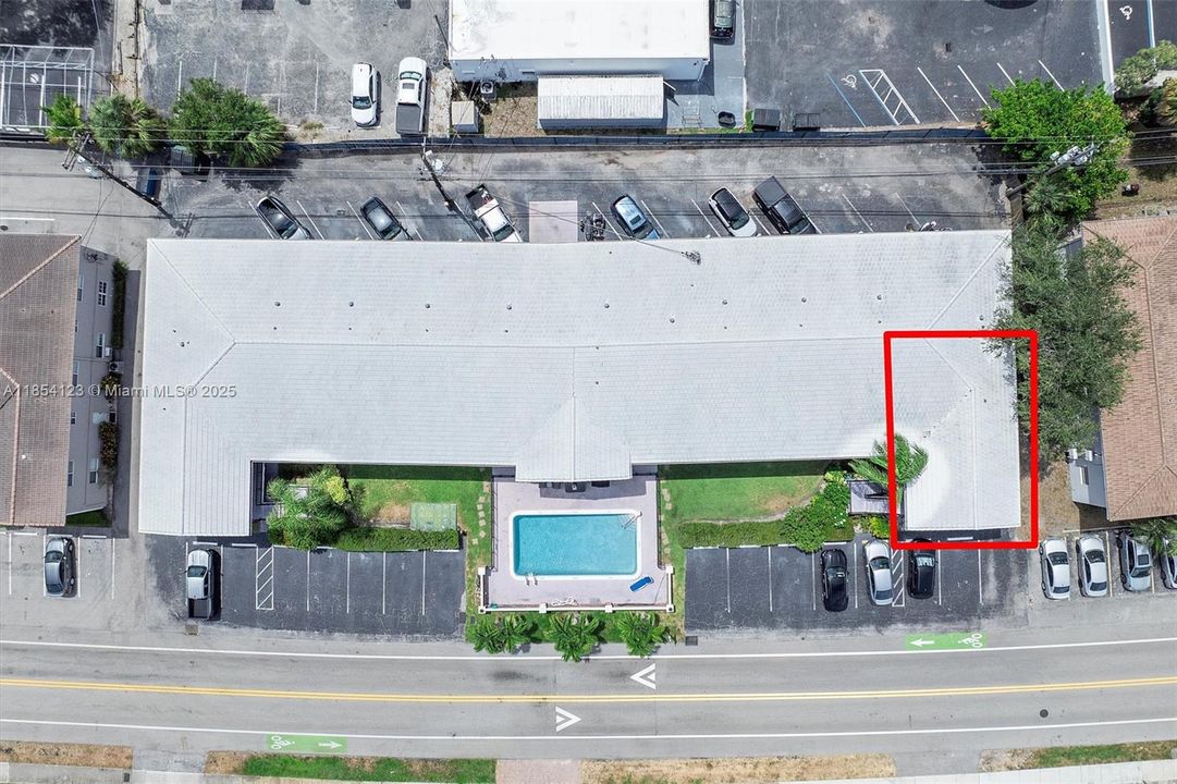 Activo con contrato: $319,000 (2 camas, 2 baños, 1000 Pies cuadrados)