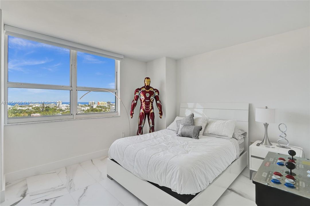 待售: $1,300,000 (3 贝兹, 2 浴室, 1191 平方英尺)