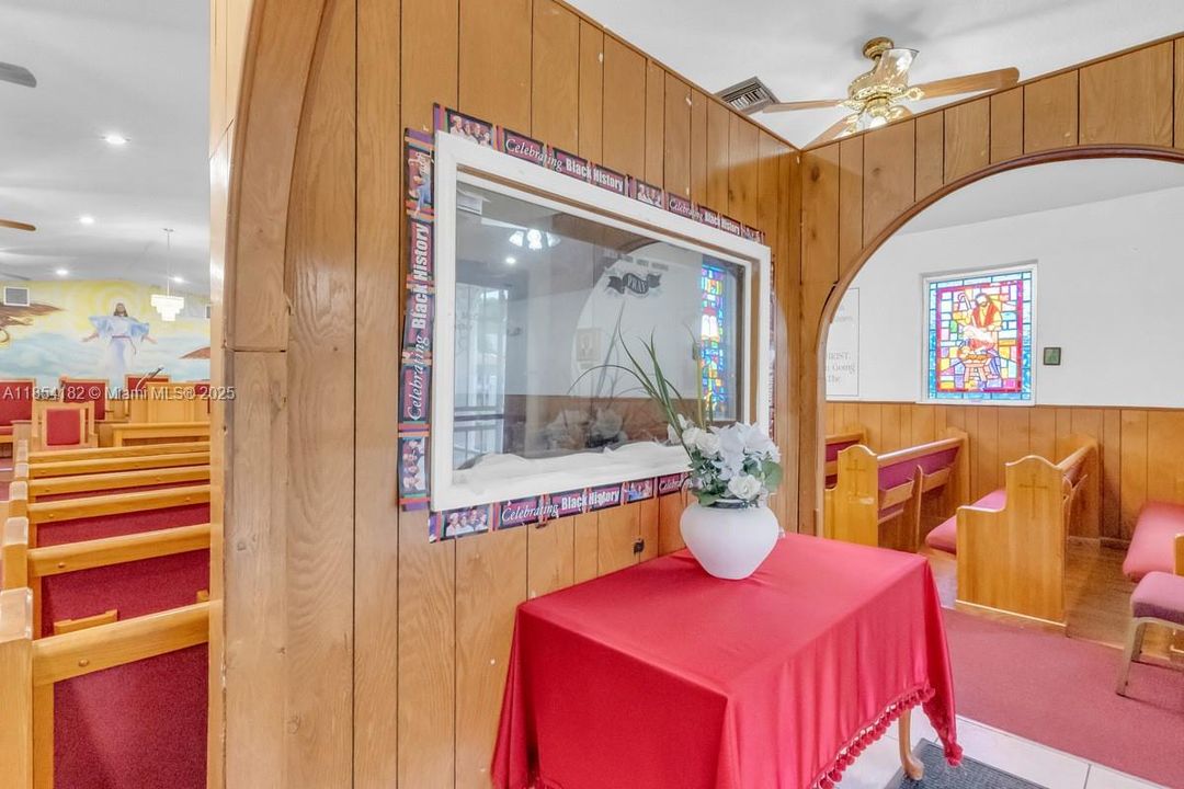 Recently Sold: $850,000 (0 beds, 0 baths, 0 Square Feet)