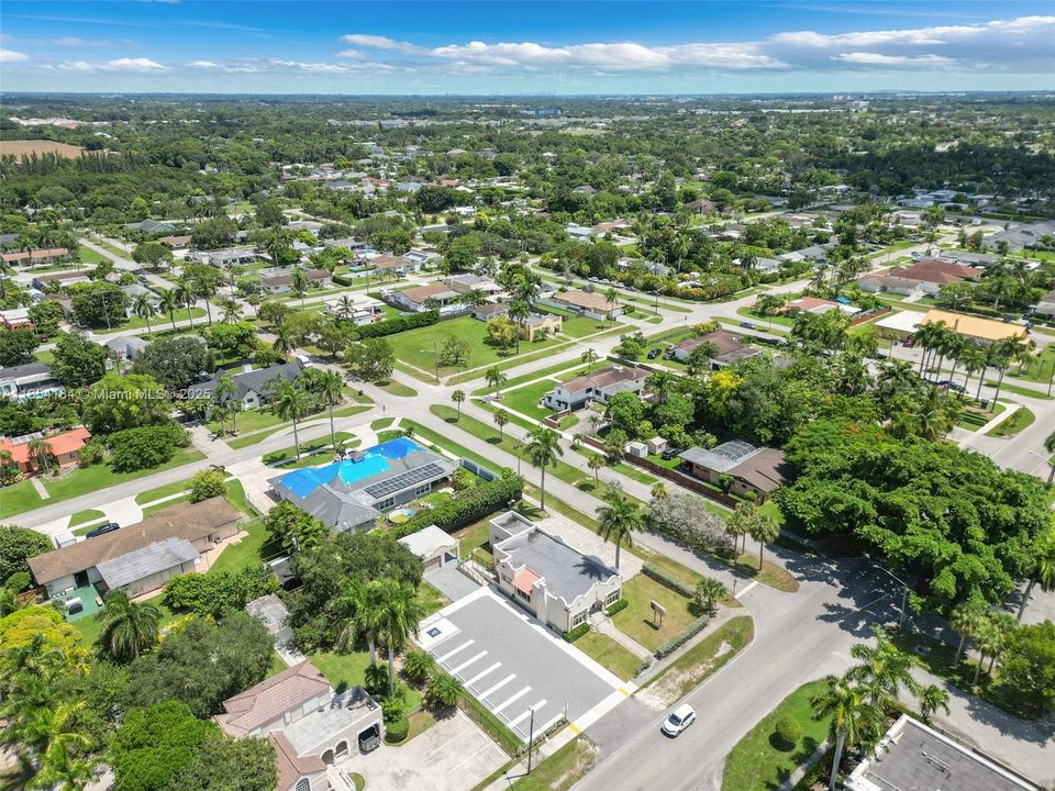 待售: $2,299,998 (0 贝兹, 0 浴室, 0 平方英尺)