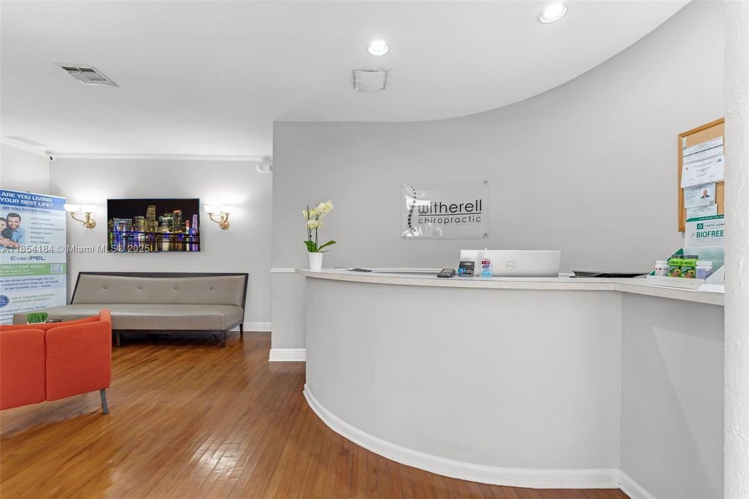 待售: $2,299,998 (0 贝兹, 0 浴室, 0 平方英尺)