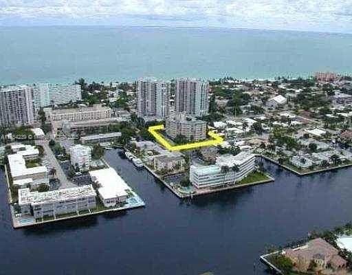 For Sale: $284,500 (2 beds, 1 baths, 760 Square Feet)