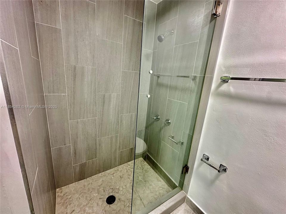 Active With Contract: $1,375 (0 beds, 1 baths, 0 Square Feet)