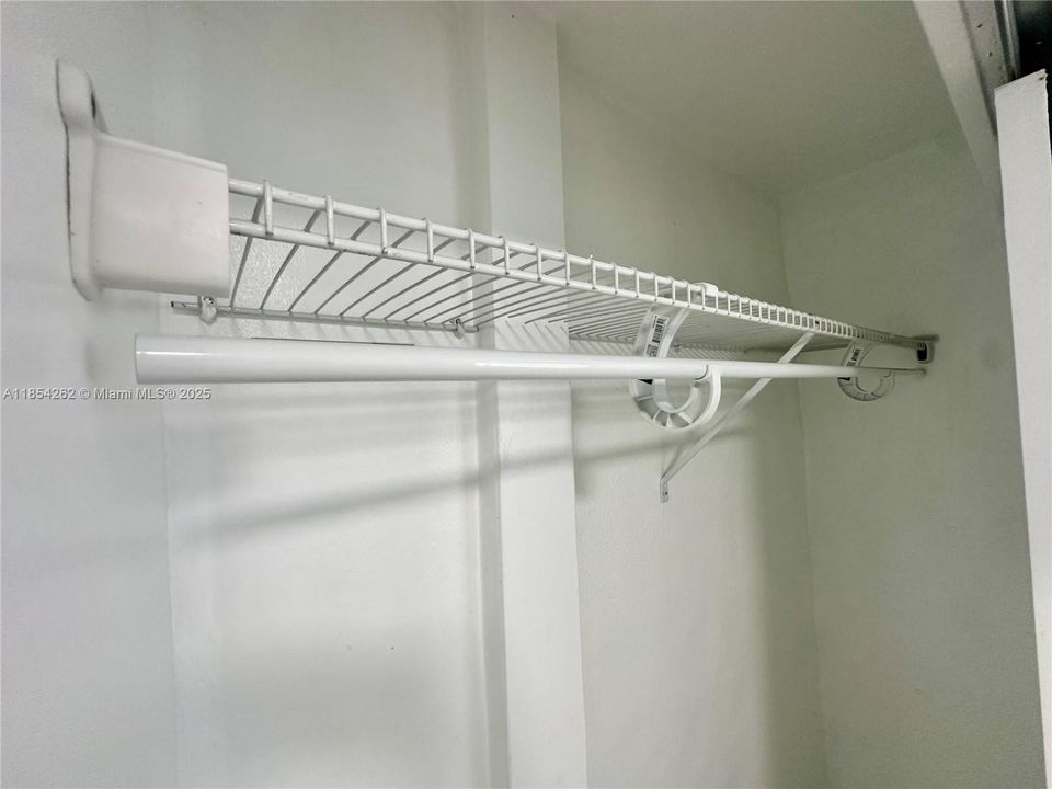 Active With Contract: $1,375 (0 beds, 1 baths, 0 Square Feet)