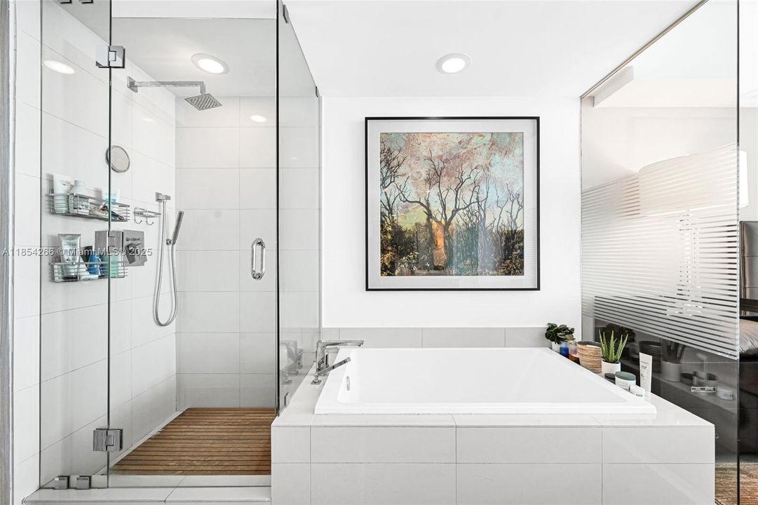 En Venta: $1,450,000 (3 camas, 3 baños, 1646 Pies cuadrados)