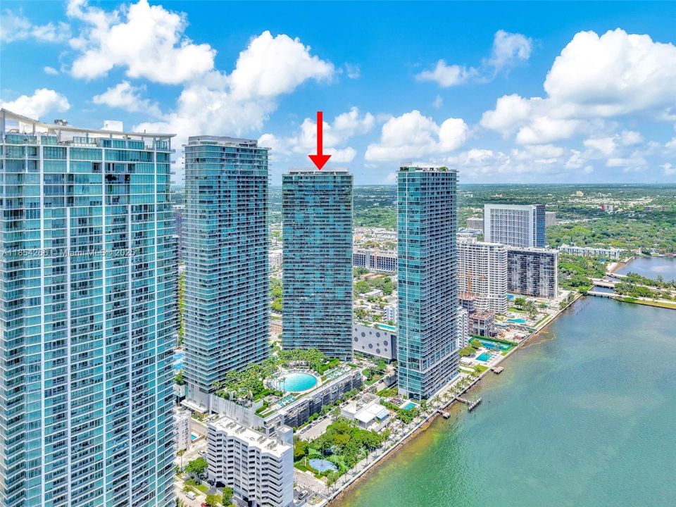 En Venta: $1,450,000 (3 camas, 3 baños, 1646 Pies cuadrados)