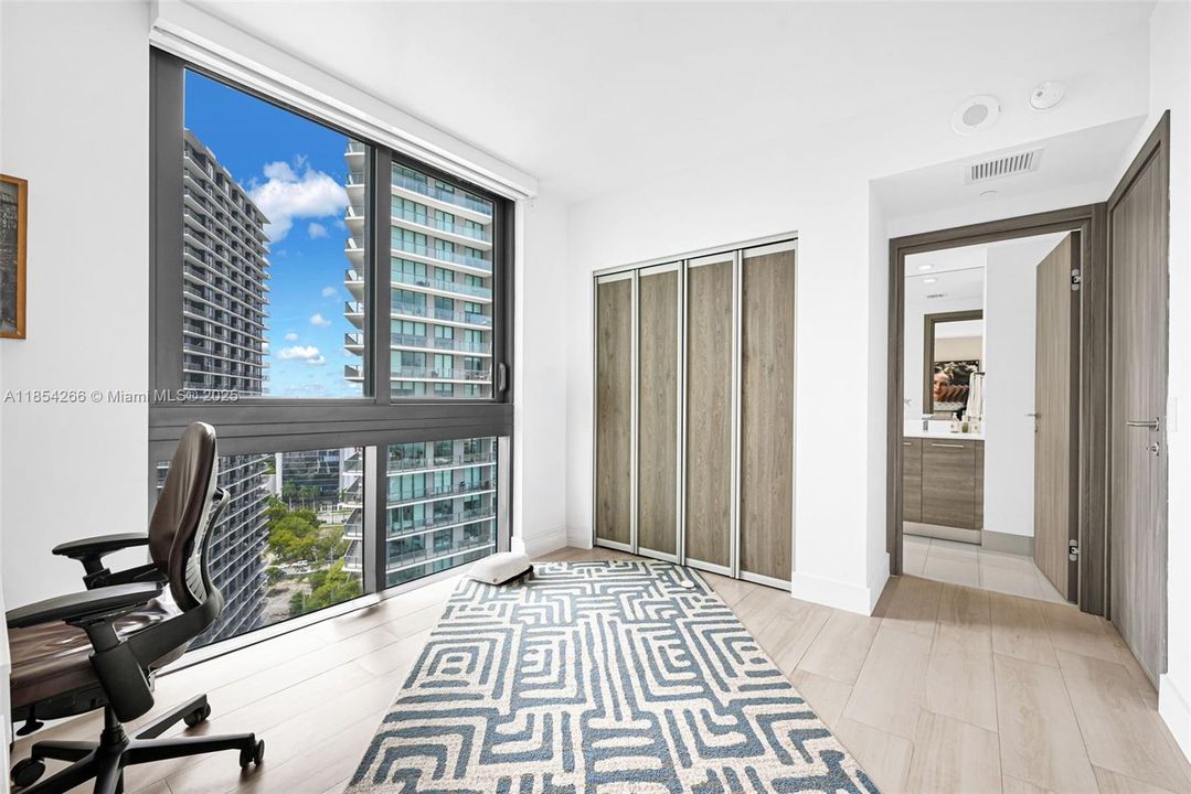 En Venta: $1,450,000 (3 camas, 3 baños, 1646 Pies cuadrados)