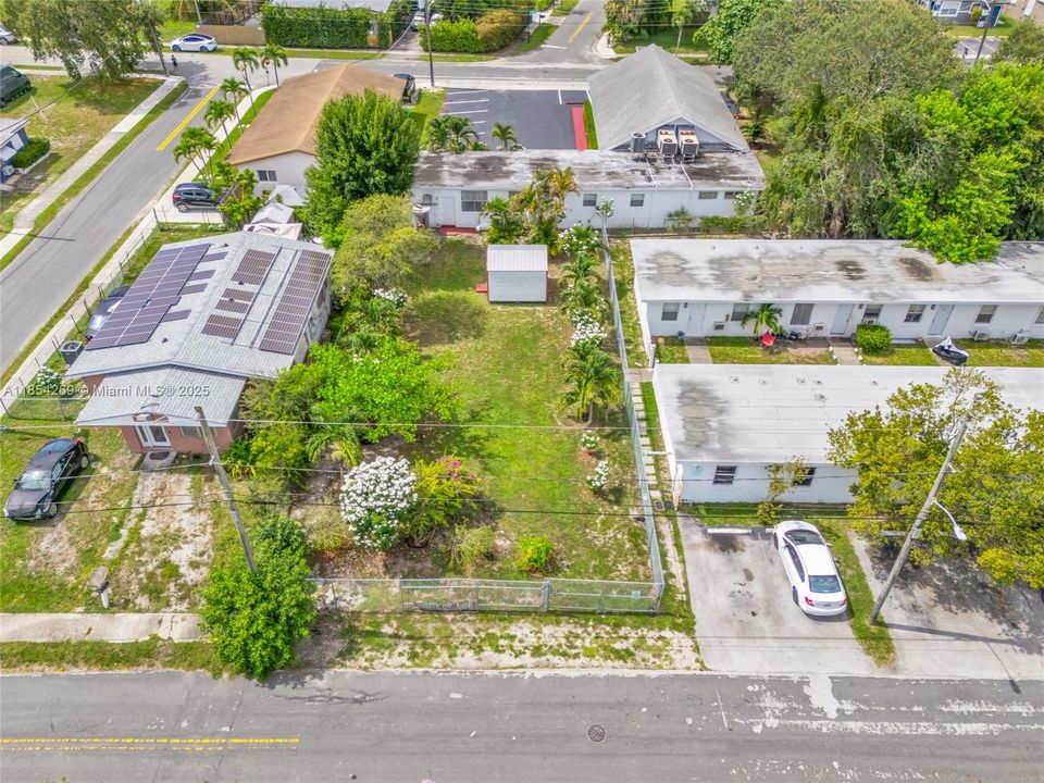 合同活跃: $700,000 (0 贝兹, 0 浴室, 0 平方英尺)