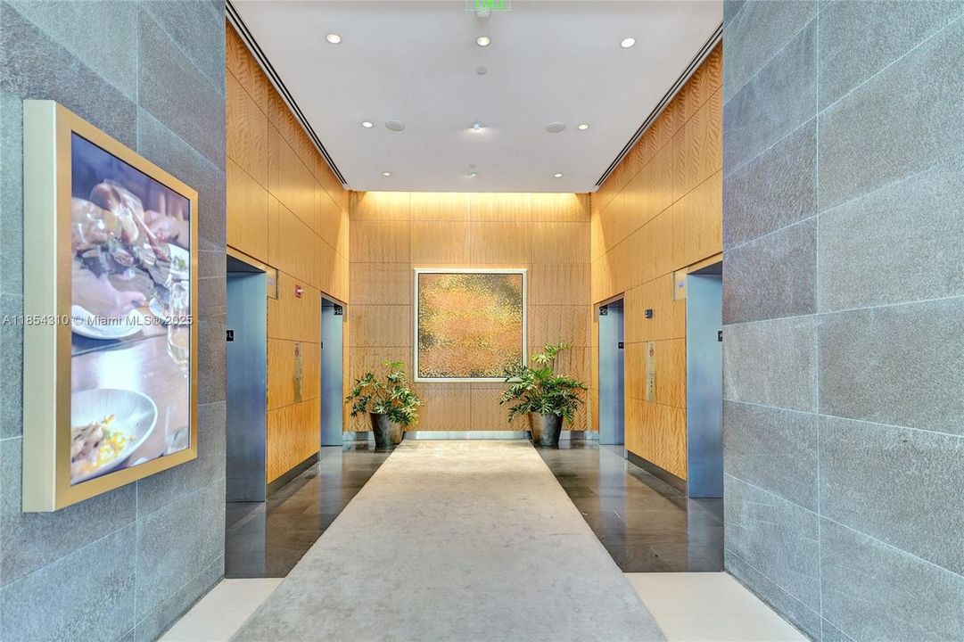 En Venta: $820,000 (0 camas, 1 baños, 624 Pies cuadrados)