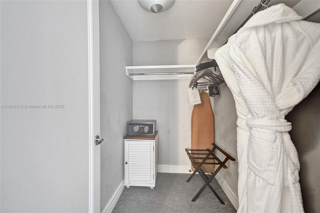 En Venta: $820,000 (0 camas, 1 baños, 624 Pies cuadrados)