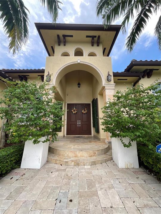 最近租的: $8,500 (4 贝兹, 3 浴室, 2852 平方英尺)