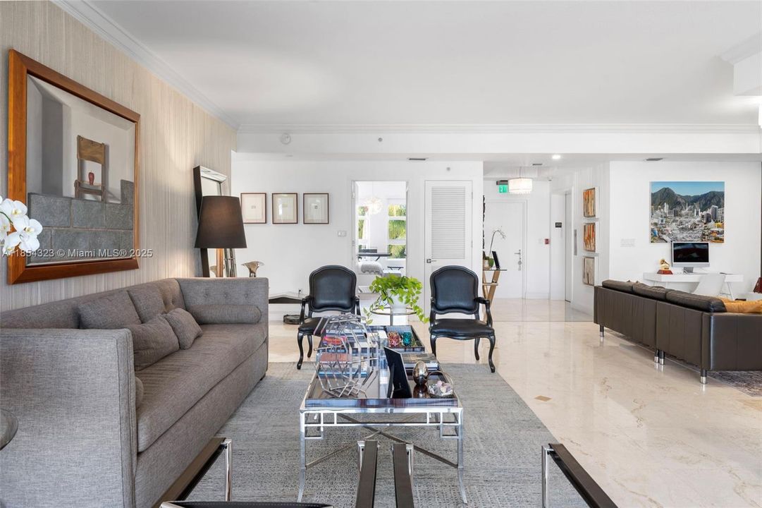 For Sale: $2,550,000 (3 beds, 3 baths, 2174 Square Feet)