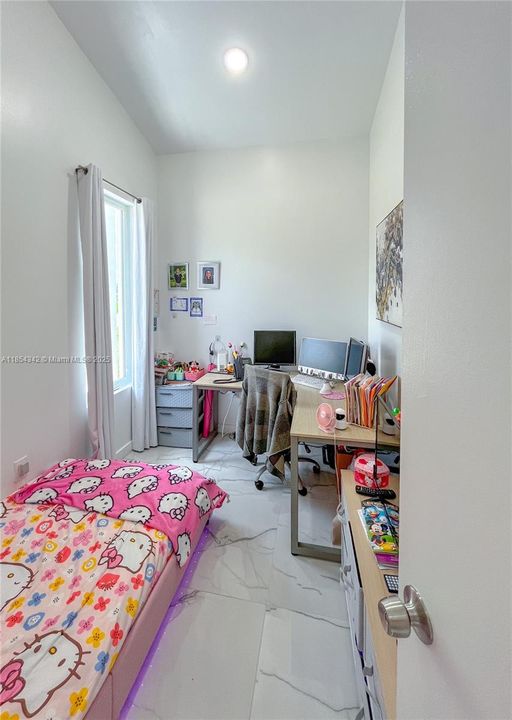 Den / Office / Bedroom #4