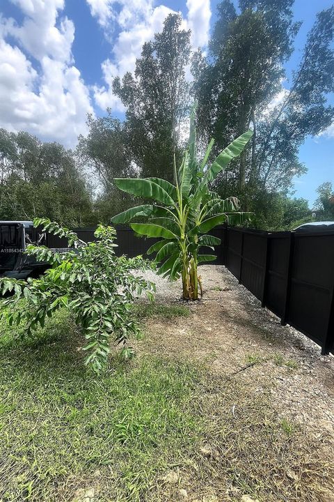 En Venta: $425,000 (3 camas, 2 baños, 1680 Pies cuadrados)