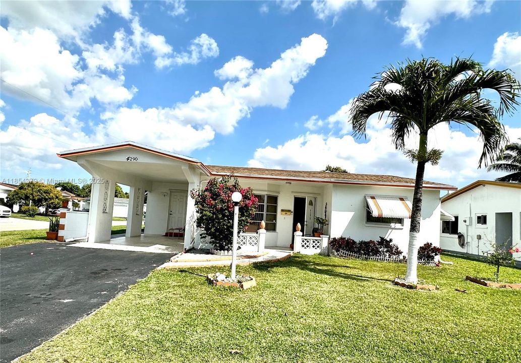 En Venta: $380,000 (3 camas, 2 baños, 1353 Pies cuadrados)