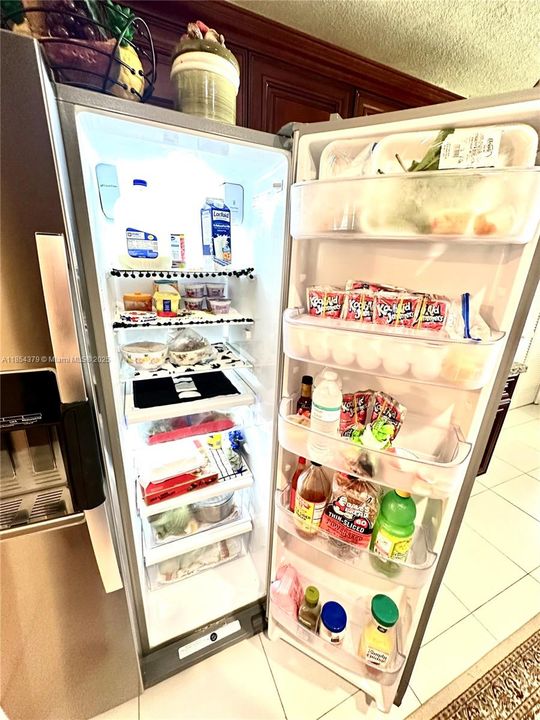 En Venta: $380,000 (3 camas, 2 baños, 1353 Pies cuadrados)