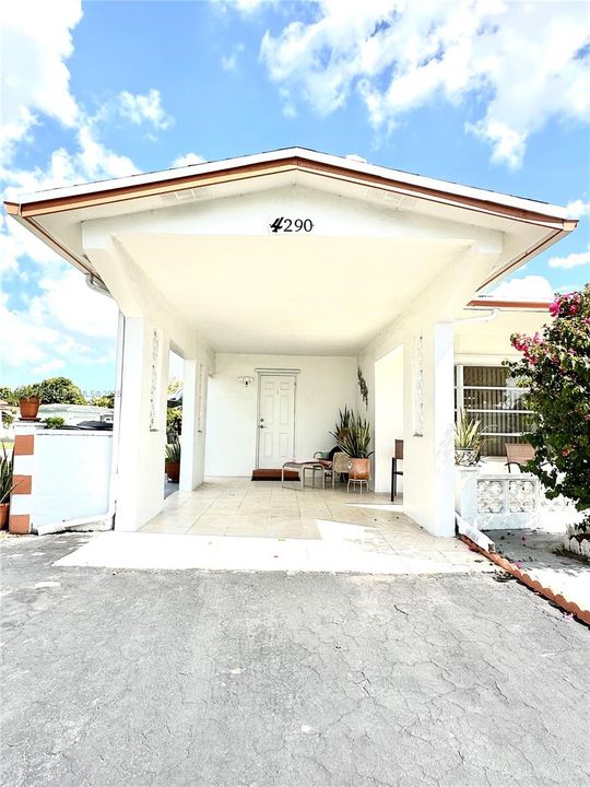 En Venta: $380,000 (3 camas, 2 baños, 1353 Pies cuadrados)