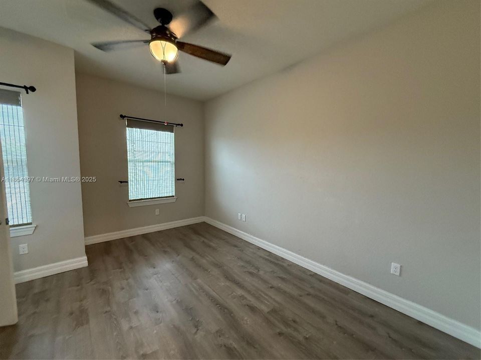 Vendido Recientemente: $655,000 (3 camas, 2 baños, 1929 Pies cuadrados)