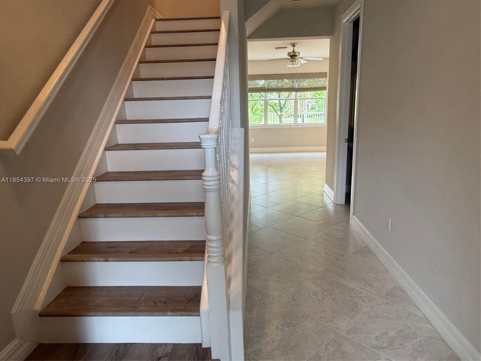 Vendido Recientemente: $655,000 (3 camas, 2 baños, 1929 Pies cuadrados)