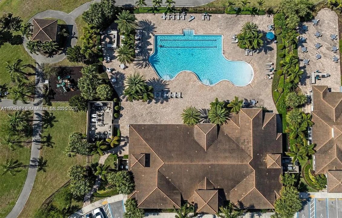 Vendido Recientemente: $655,000 (3 camas, 2 baños, 1929 Pies cuadrados)