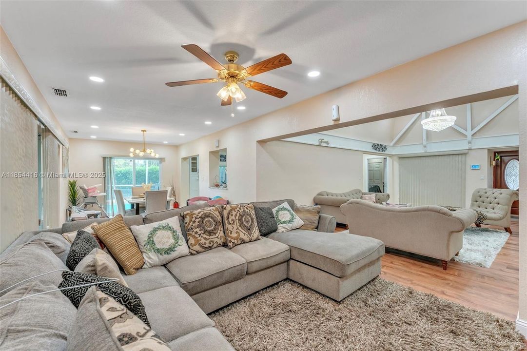 For Rent: $5,400 (3 beds, 2 baths, 2075 Square Feet)