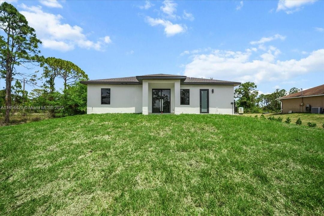 На продажу: $315,000 (3 спален, 2 ванн, 0 Квадратных фут)