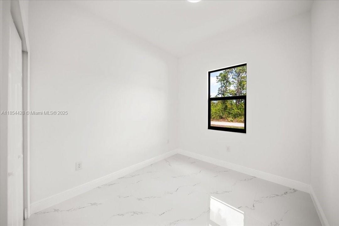 На продажу: $315,000 (3 спален, 2 ванн, 0 Квадратных фут)