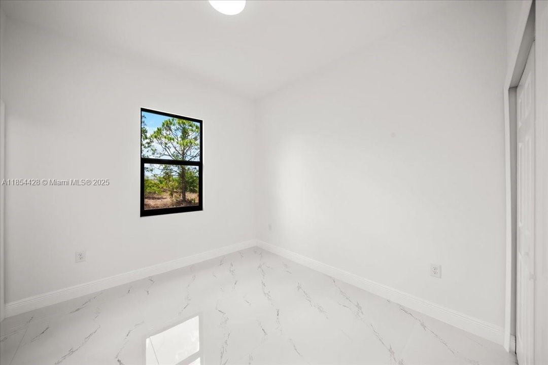 На продажу: $315,000 (3 спален, 2 ванн, 0 Квадратных фут)