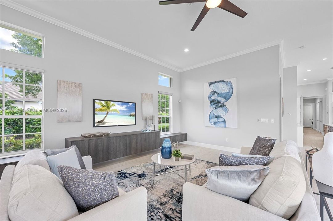 Recently Sold: $2,495,000 (4 beds, 4 baths, 4126 Square Feet)