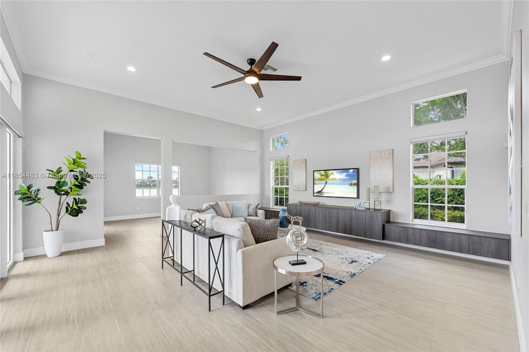 Recently Sold: $2,495,000 (4 beds, 4 baths, 4126 Square Feet)