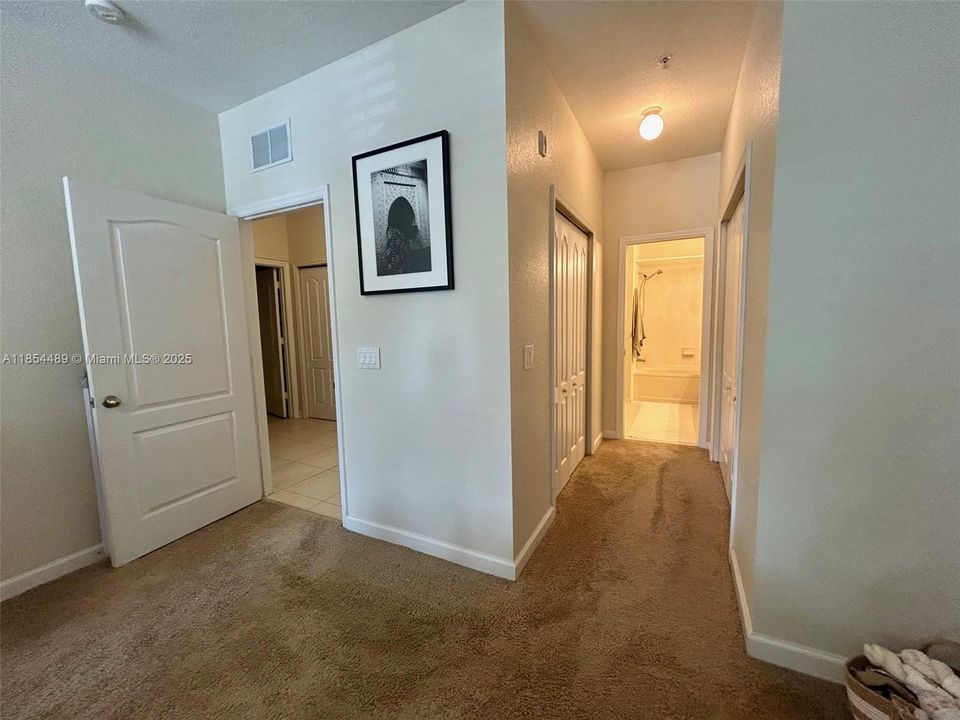 Active With Contract: $259,000 (3 beds, 2 baths, 1457 Square Feet)