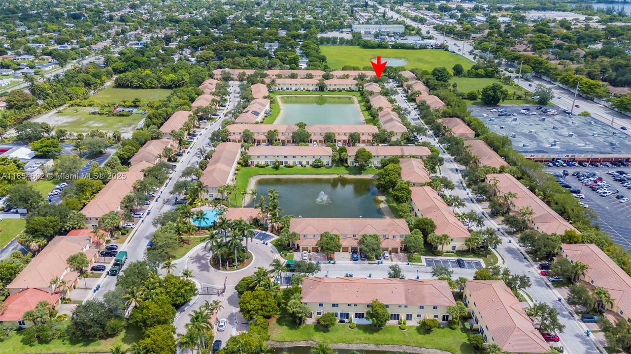 Recently Sold: $375,000 (3 beds, 3 baths, 1514 Square Feet)