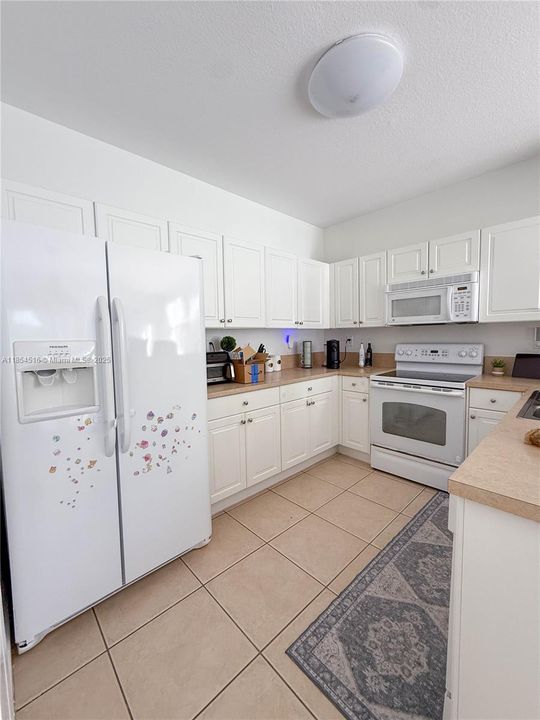 Недавно арендовано: $2,000 (3 спален, 2 ванн, 1379 Квадратных фут)