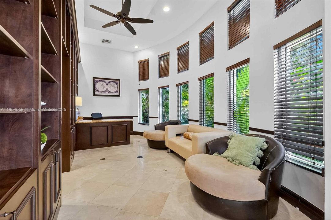 PRIVATE OFFICE IN PRIMARY BEDROOM