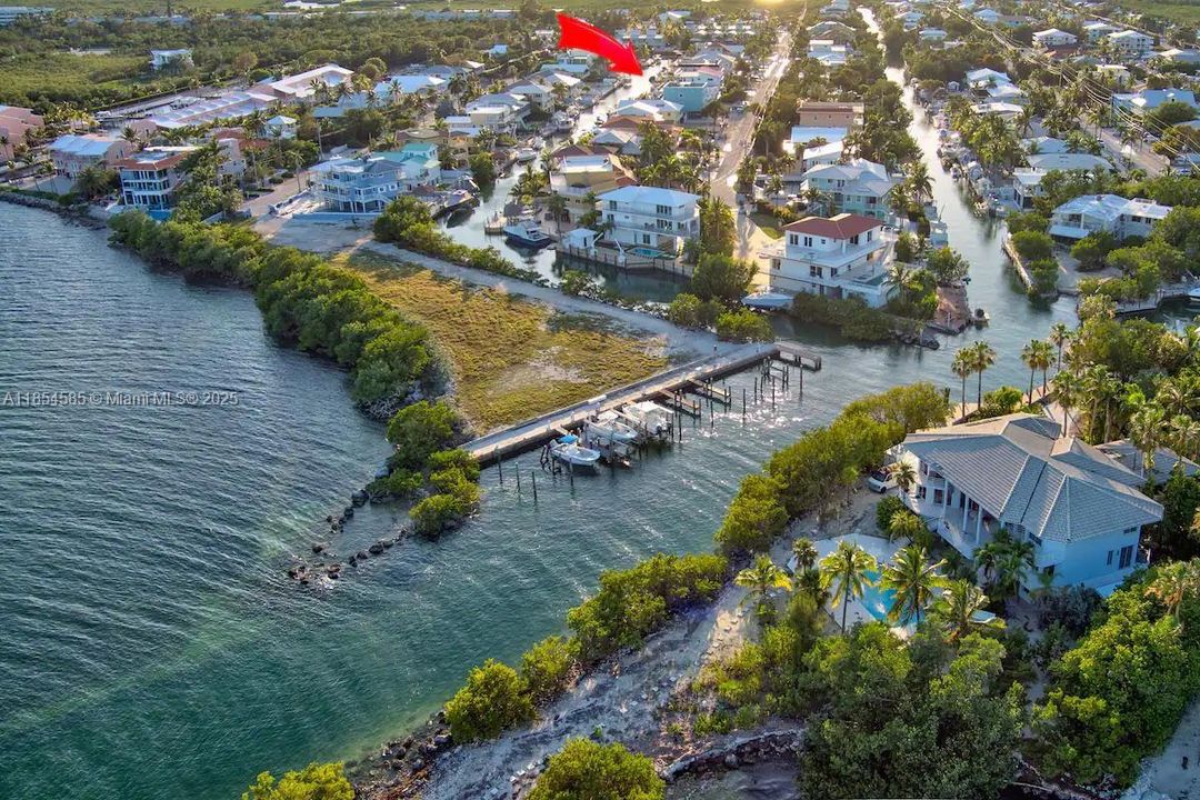 Недавно арендовано: $8,500 (5 спален, 4 ванн, 3362 Квадратных фут)