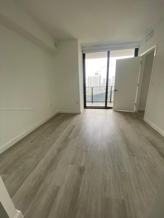Vendido Recientemente: $470,000 (1 camas, 1 baños, 756 Pies cuadrados)