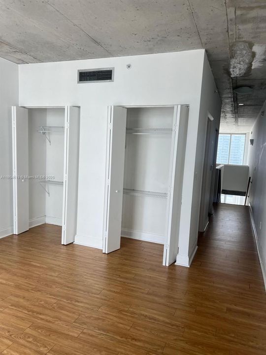 待售: $485,000 (2 贝兹, 2 浴室, 1113 平方英尺)