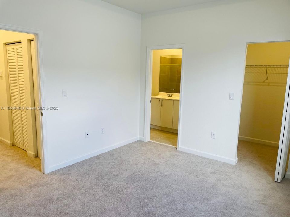 For Rent: $2,300 (3 beds, 2 baths, 0 Square Feet)