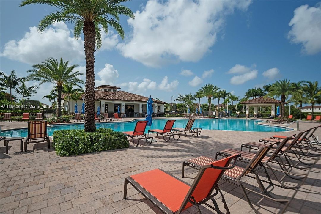 Недавно арендовано: $1,999 (2 спален, 1 ванн, 1000 Квадратных фут)