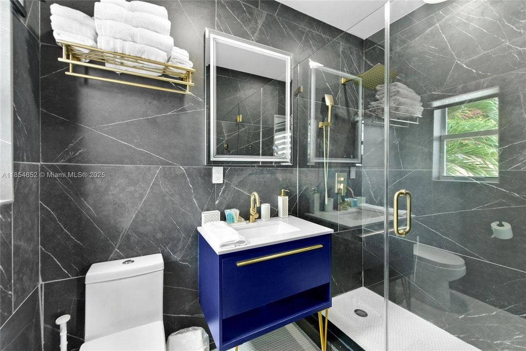 Recently Rented: $2,000 (0 beds, 1 baths, 8774 Square Feet)