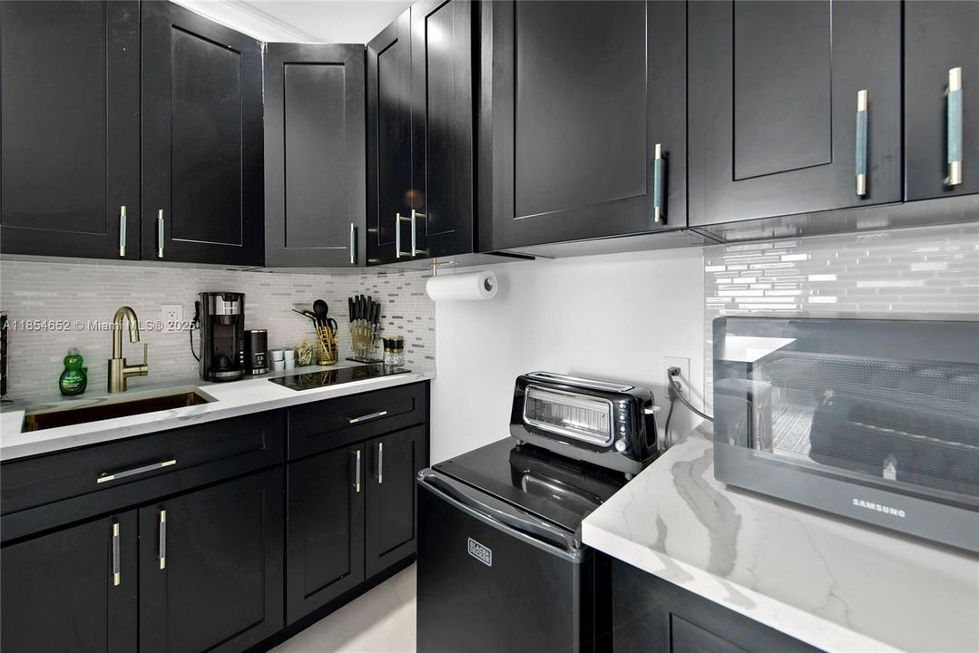 Recently Rented: $2,000 (0 beds, 1 baths, 8774 Square Feet)