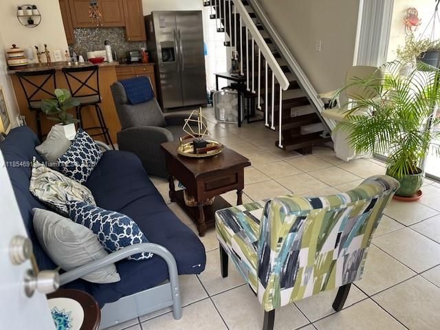 Vendido Recientemente: $225,000 (1 camas, 1 baños, 635 Pies cuadrados)