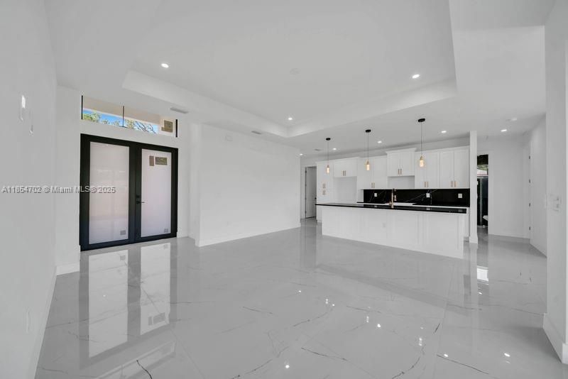 Active With Contract: $355,000 (3 beds, 2 baths, 0 Square Feet)