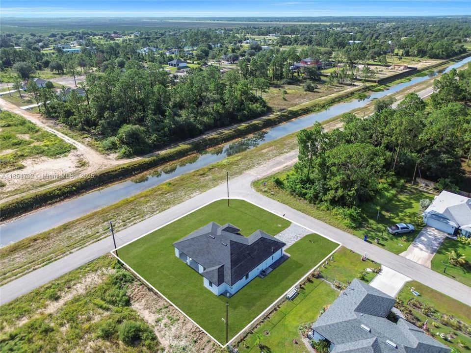 Active With Contract: $355,000 (3 beds, 2 baths, 0 Square Feet)