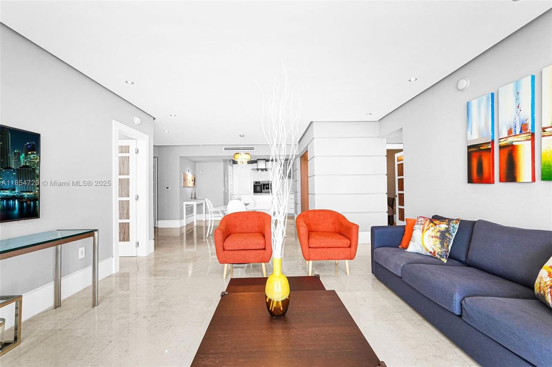 待售: $1,530,000 (2 贝兹, 2 浴室, 1602 平方英尺)