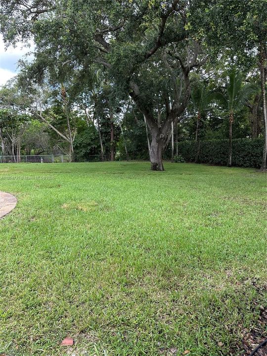 На продажу: $5,195,000 (6 спален, 4 ванн, 5849 Квадратных фут)