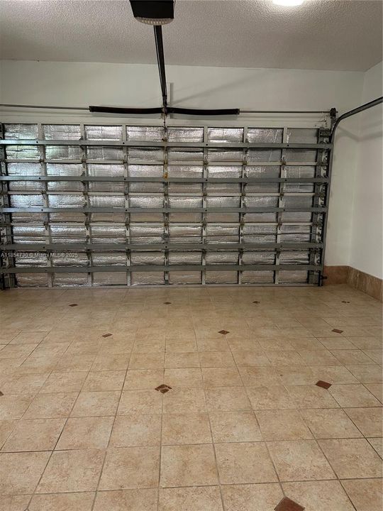 На продажу: $5,195,000 (6 спален, 4 ванн, 5849 Квадратных фут)