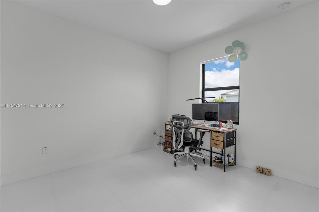 В аренду: $4,000 (3 спален, 2 ванн, 0 Квадратных фут)